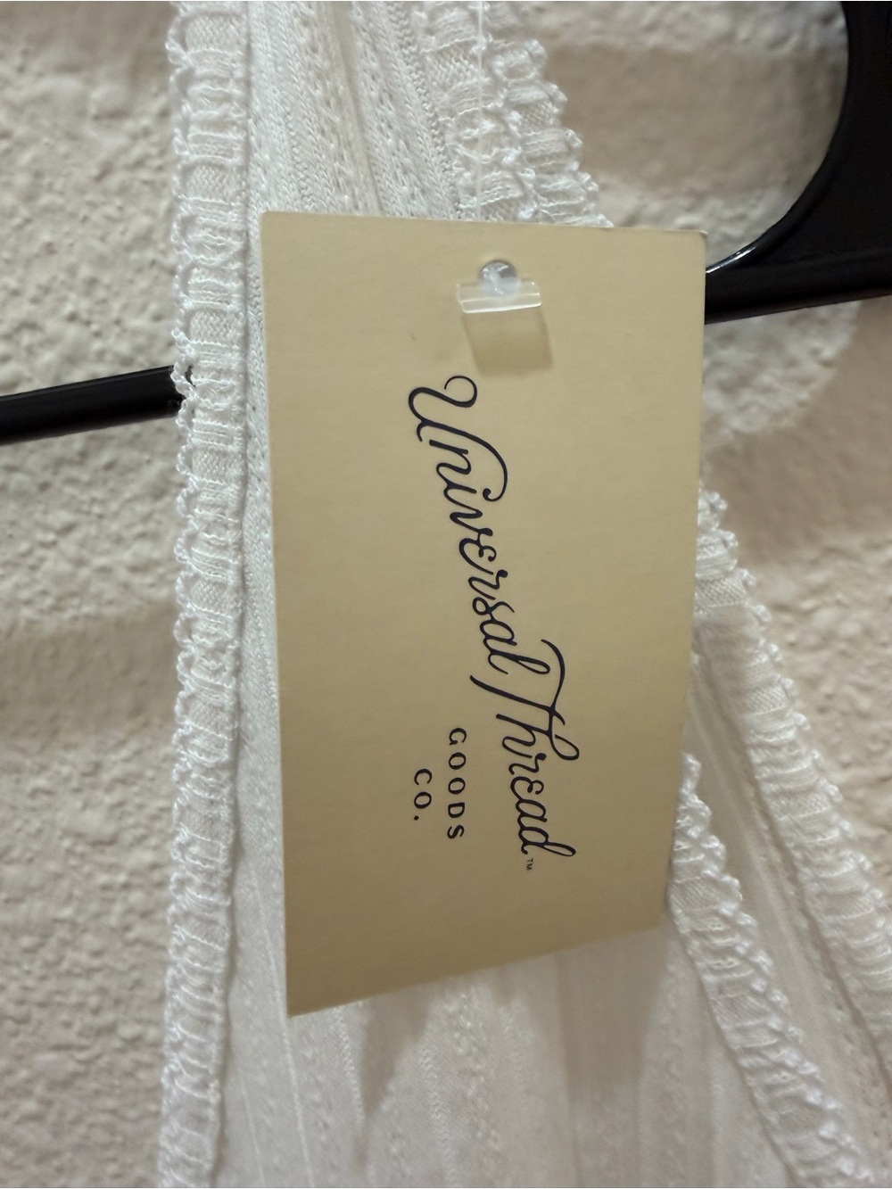 Universal Thread White Ribbed V-Neck Tank Top - Picture 3 of 4